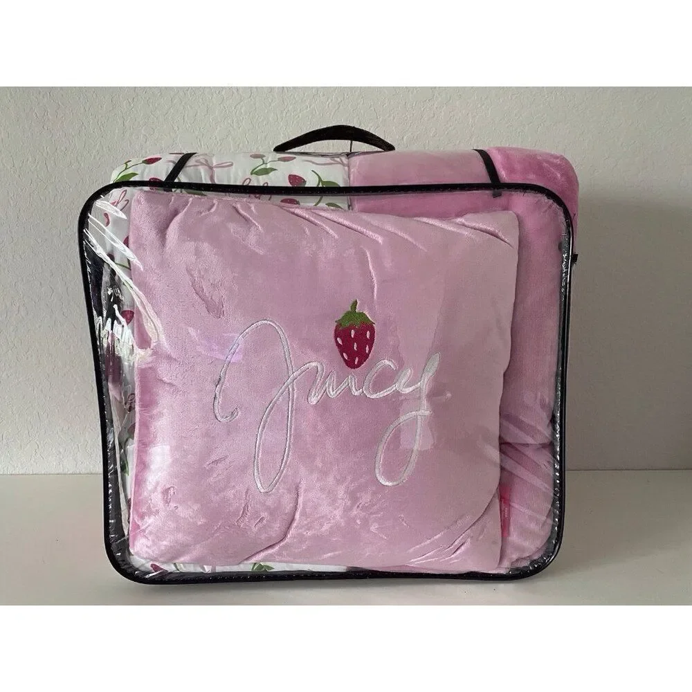 4 Pc Juicy Couture QUEEN Reversible Comforter Set Plush Pink Strawberries & Bows